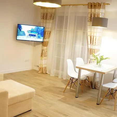 Semesterbostad Dom Przy Basenie Puck