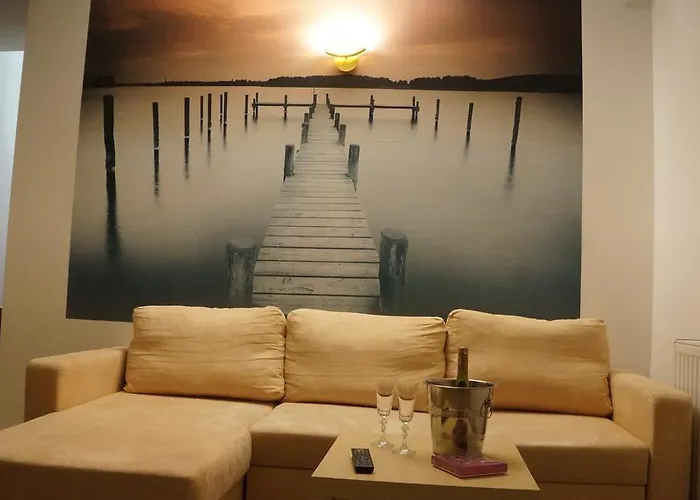 Dom Przy Basenie Дом отдыха Пуцк