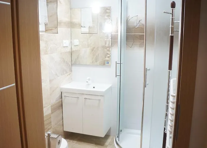 Dom Przy Basenie Дом отдыха *